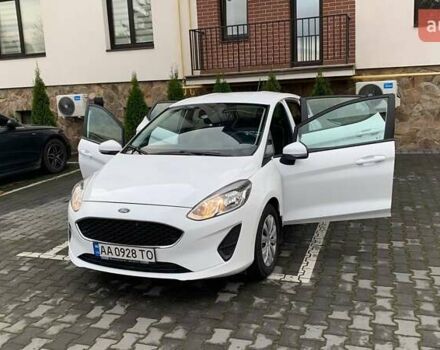 Белый Форд Фиеста, объемом двигателя 1.08 л и пробегом 146 тыс. км за 7600 $, фото 2 на Automoto.ua