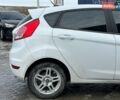 Белый Форд Фиеста, объемом двигателя 1.6 л и пробегом 130 тыс. км за 8190 $, фото 9 на Automoto.ua
