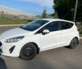 Белый Форд Фиеста, объемом двигателя 1.08 л и пробегом 130 тыс. км за 7450 $, фото 2 на Automoto.ua