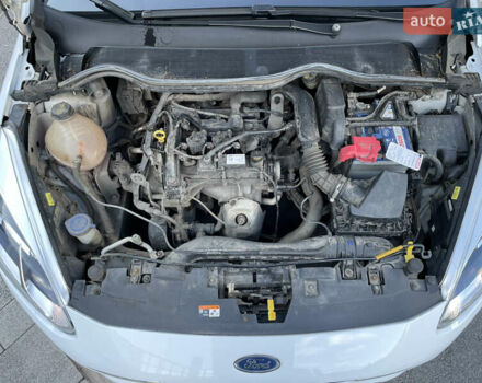 Білий Форд Фієста, об'ємом двигуна 1.08 л та пробігом 134 тис. км за 9999 $, фото 20 на Automoto.ua