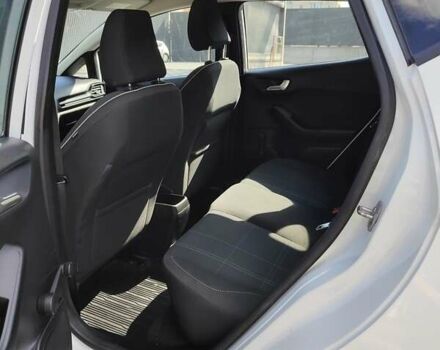 Белый Форд Фиеста, объемом двигателя 1.1 л и пробегом 165 тыс. км за 8500 $, фото 14 на Automoto.ua