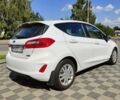 Белый Форд Фиеста, объемом двигателя 1.1 л и пробегом 165 тыс. км за 8500 $, фото 2 на Automoto.ua