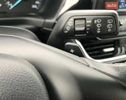 Білий Форд Фієста, об'ємом двигуна 1 л та пробігом 99 тис. км за 9900 $, фото 22 на Automoto.ua