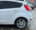 Белый Форд Фиеста, объемом двигателя 1.6 л и пробегом 130 тыс. км за 8190 $, фото 5 на Automoto.ua