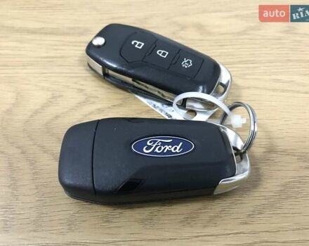 Білий Форд Фієста, об'ємом двигуна 1 л та пробігом 99 тис. км за 9900 $, фото 30 на Automoto.ua