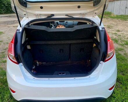 Белый Форд Фиеста, объемом двигателя 1.6 л и пробегом 62 тыс. км за 7200 $, фото 12 на Automoto.ua