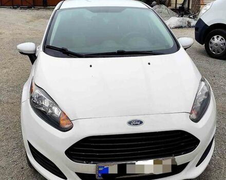 Білий Форд Фієста, об'ємом двигуна 1.6 л та пробігом 80 тис. км за 8300 $, фото 3 на Automoto.ua