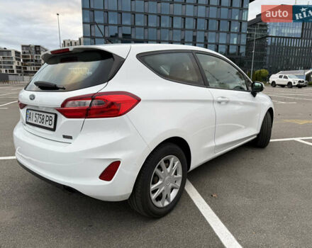 Форд Фиеста 2018 в Киеве на Automoto.ua Белый Форд Фиеста, объемом двигателя 1.08 л и пробегом 110 тыс. км за 8700 $, фото 3 на Automoto.ua