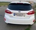 Белый Форд Фиеста, объемом двигателя 1.1 л и пробегом 200 тыс. км за 7000 $, фото 7 на Automoto.ua