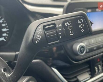 Белый Форд Фиеста, объемом двигателя 1.08 л и пробегом 101 тыс. км за 8990 $, фото 13 на Automoto.ua