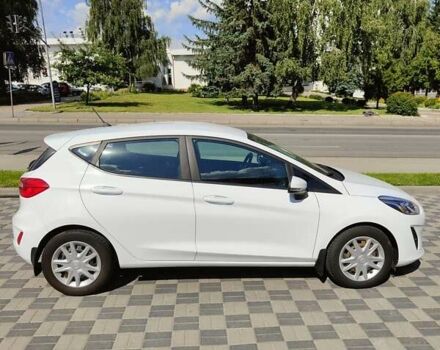 Белый Форд Фиеста, объемом двигателя 1.1 л и пробегом 165 тыс. км за 8500 $, фото 10 на Automoto.ua