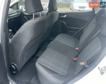 Белый Форд Фиеста, объемом двигателя 1.08 л и пробегом 130 тыс. км за 7500 $, фото 12 на Automoto.ua