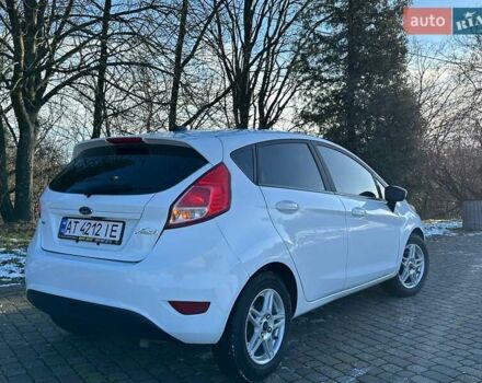 Белый Форд Фиеста, объемом двигателя 1.6 л и пробегом 140 тыс. км за 8600 $, фото 4 на Automoto.ua