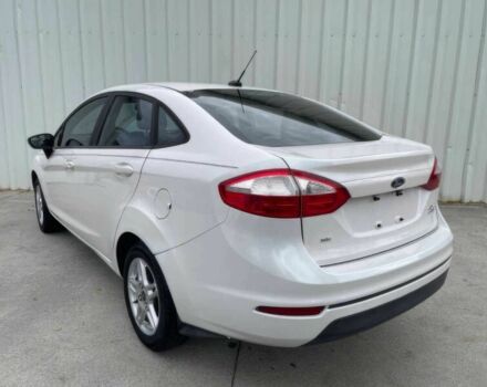 Білий Форд Фієста, об'ємом двигуна 1.6 л та пробігом 32 тис. км за 1200 $, фото 6 на Automoto.ua