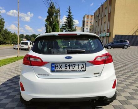 Белый Форд Фиеста, объемом двигателя 1.1 л и пробегом 165 тыс. км за 8500 $, фото 7 на Automoto.ua
