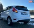 Белый Форд Фиеста, объемом двигателя 1.6 л и пробегом 140 тыс. км за 8600 $, фото 5 на Automoto.ua