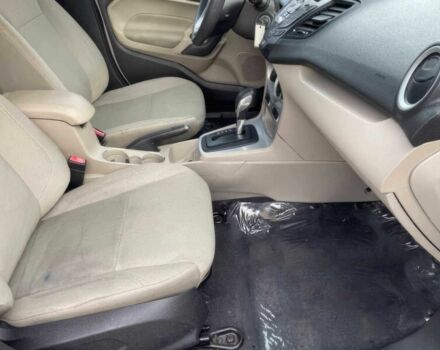 Білий Форд Фієста, об'ємом двигуна 1.6 л та пробігом 32 тис. км за 1200 $, фото 9 на Automoto.ua