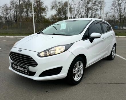 Белый Форд Фиеста, объемом двигателя 0 л и пробегом 55 тыс. км за 8800 $, фото 2 на Automoto.ua
