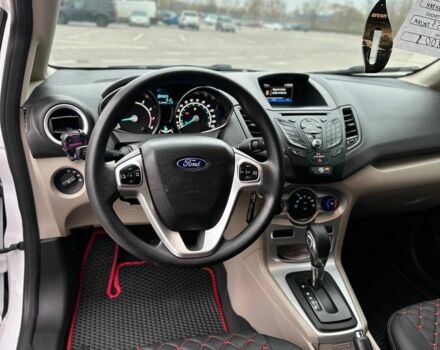 Белый Форд Фиеста, объемом двигателя 0 л и пробегом 55 тыс. км за 8800 $, фото 6 на Automoto.ua