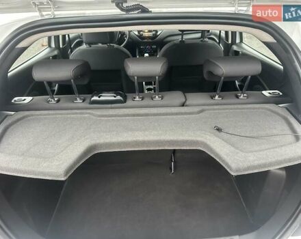 Белый Форд Фиеста, объемом двигателя 1.2 л и пробегом 43 тыс. км за 8300 $, фото 37 на Automoto.ua