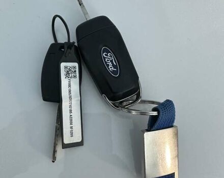 Белый Форд Фиеста, объемом двигателя 1.2 л и пробегом 43 тыс. км за 8300 $, фото 50 на Automoto.ua