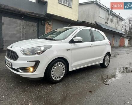 Белый Форд Фиеста, объемом двигателя 1.2 л и пробегом 43 тыс. км за 8300 $, фото 2 на Automoto.ua