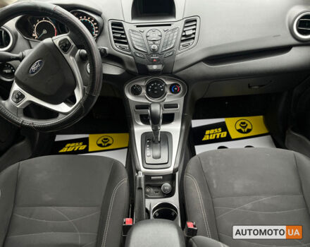 Білий Форд Фієста, об'ємом двигуна 1.6 л та пробігом 138 тис. км за 8599 $, фото 22 на Automoto.ua