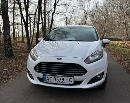 Белый Форд Фиеста, объемом двигателя 1.6 л и пробегом 128 тыс. км за 9300 $, фото 6 на Automoto.ua
