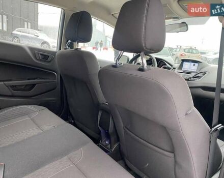 Белый Форд Фиеста, объемом двигателя 1.6 л и пробегом 66 тыс. км за 9790 $, фото 10 на Automoto.ua