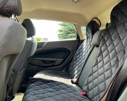 Белый Форд Фиеста, объемом двигателя 1.6 л и пробегом 130 тыс. км за 8650 $, фото 10 на Automoto.ua