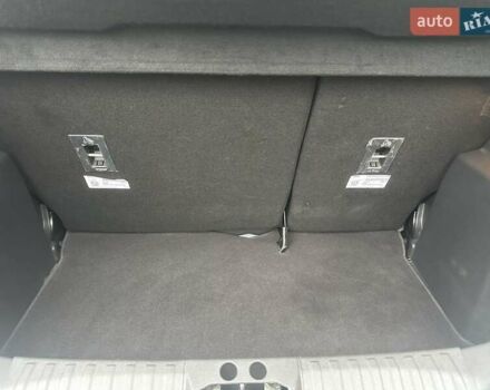 Белый Форд Фиеста, объемом двигателя 1.2 л и пробегом 43 тыс. км за 8300 $, фото 33 на Automoto.ua