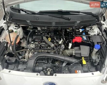 Белый Форд Фиеста, объемом двигателя 1.2 л и пробегом 43 тыс. км за 8300 $, фото 41 на Automoto.ua