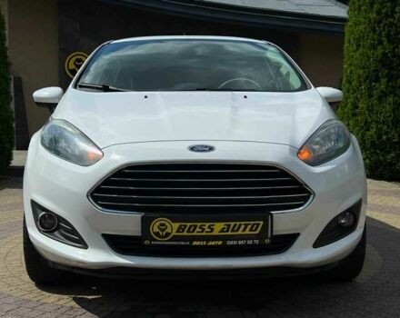 Белый Форд Фиеста, объемом двигателя 1.6 л и пробегом 130 тыс. км за 8650 $, фото 1 на Automoto.ua