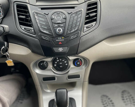 Белый Форд Фиеста, объемом двигателя 1.6 л и пробегом 81 тыс. км за 11200 $, фото 20 на Automoto.ua