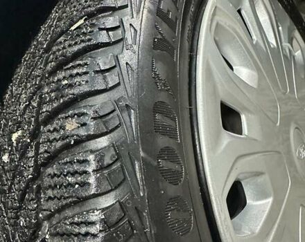 Белый Форд Фиеста, объемом двигателя 1.2 л и пробегом 43 тыс. км за 8300 $, фото 46 на Automoto.ua