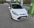 Білий Форд Фієста, об'ємом двигуна 1.4 л та пробігом 254 тис. км за 5400 $, фото 4 на Automoto.ua