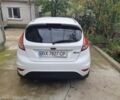 Білий Форд Фієста, об'ємом двигуна 1.5 л та пробігом 180 тис. км за 7500 $, фото 4 на Automoto.ua