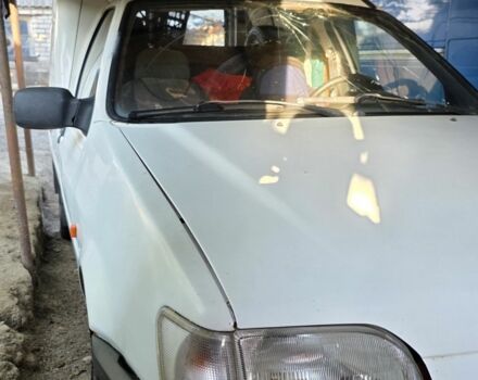 Белый Форд Фиеста, объемом двигателя 0 л и пробегом 340 тыс. км за 900 $, фото 6 на Automoto.ua