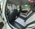 Белый Форд Фиеста, объемом двигателя 1.6 л и пробегом 320 тыс. км за 6000 $, фото 4 на Automoto.ua