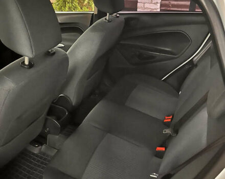 Белый Форд Фиеста, объемом двигателя 1.39 л и пробегом 199 тыс. км за 6500 $, фото 15 на Automoto.ua