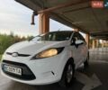 Белый Форд Фиеста, объемом двигателя 1.2 л и пробегом 276 тыс. км за 5000 $, фото 1 на Automoto.ua