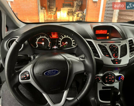 Белый Форд Фиеста, объемом двигателя 1.39 л и пробегом 199 тыс. км за 6500 $, фото 12 на Automoto.ua