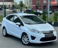 Білий Форд Фієста, об'ємом двигуна 1.6 л та пробігом 304 тис. км за 6900 $, фото 1 на Automoto.ua