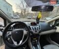 Белый Форд Фиеста, объемом двигателя 1.6 л и пробегом 320 тыс. км за 6000 $, фото 6 на Automoto.ua
