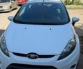 Белый Форд Фиеста, объемом двигателя 1.39 л и пробегом 145 тыс. км за 8100 $, фото 1 на Automoto.ua