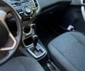 Белый Форд Фиеста, объемом двигателя 1.39 л и пробегом 145 тыс. км за 8100 $, фото 5 на Automoto.ua