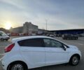 Белый Форд Фиеста, объемом двигателя 1.56 л и пробегом 240 тыс. км за 6000 $, фото 4 на Automoto.ua