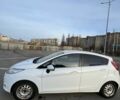 Белый Форд Фиеста, объемом двигателя 1.56 л и пробегом 240 тыс. км за 6000 $, фото 3 на Automoto.ua