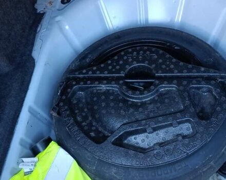 Білий Форд Фієста, об'ємом двигуна 1.6 л та пробігом 155 тис. км за 6100 $, фото 12 на Automoto.ua