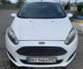 Белый Форд Фиеста, объемом двигателя 1 л и пробегом 139 тыс. км за 6200 $, фото 2 на Automoto.ua